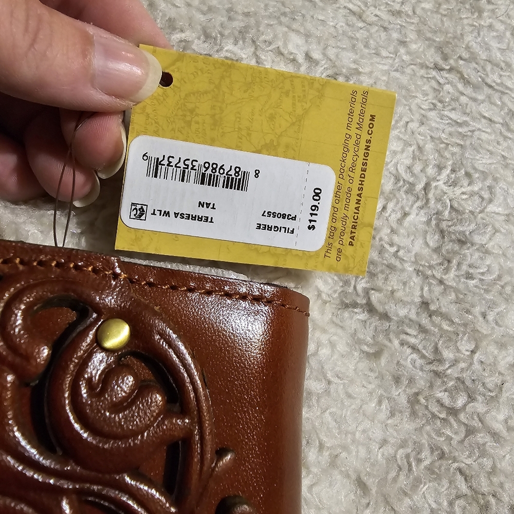 NWT Patricia Nash wallet - Picture 6 of 8
